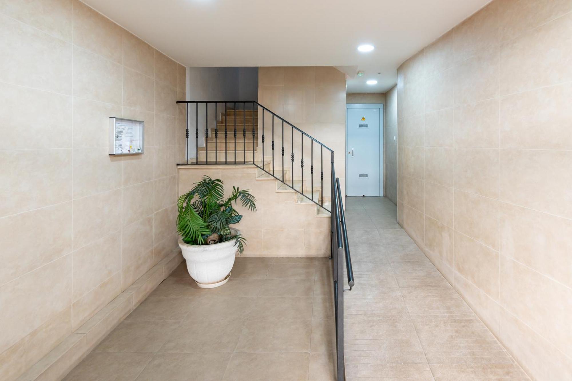 Wintowinrentals Bien Situado, Completo Y Acogedor Малага Екстер'єр фото