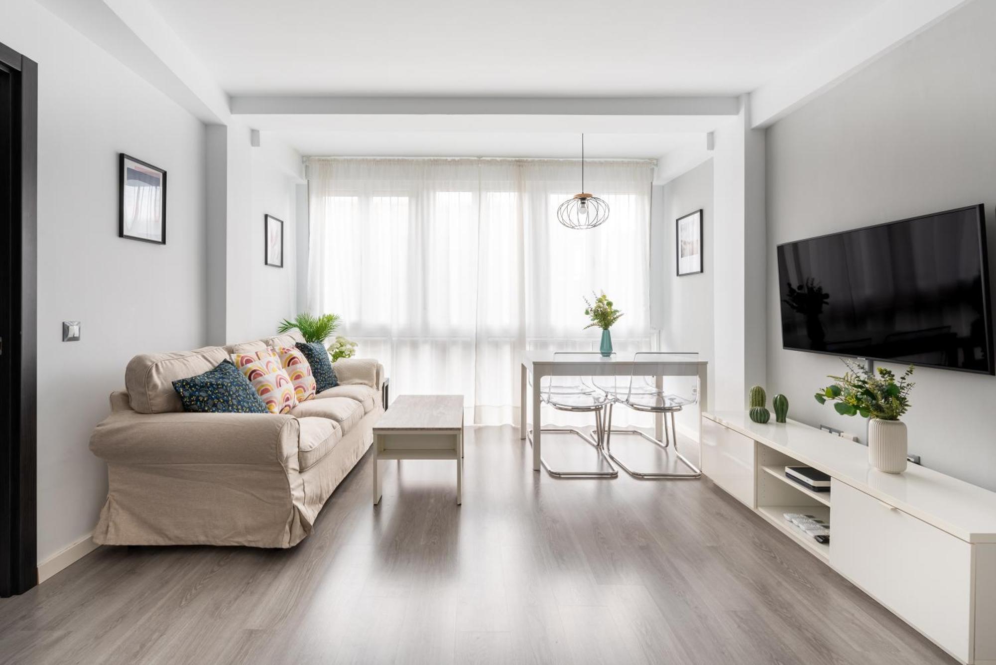 Wintowinrentals Bien Situado, Completo Y Acogedor Малага Екстер'єр фото